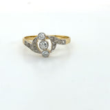 Pre-owned Diamond set ring