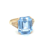 9ct Gold Blue Stone Dress Ring