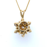 Pre-owned diamond pendant