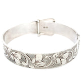 Pre-owned silver engraved pattern bangle