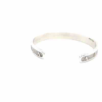 Pre-owned silver Tiffany Atlas bangle