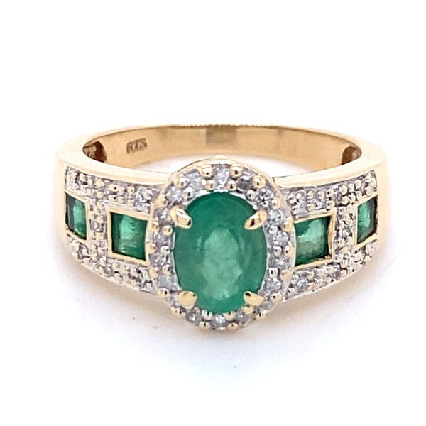 Pre-owned 9ct gold Emerald & Diamond ring