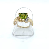 Pre-owned Peridot & Diamond ring