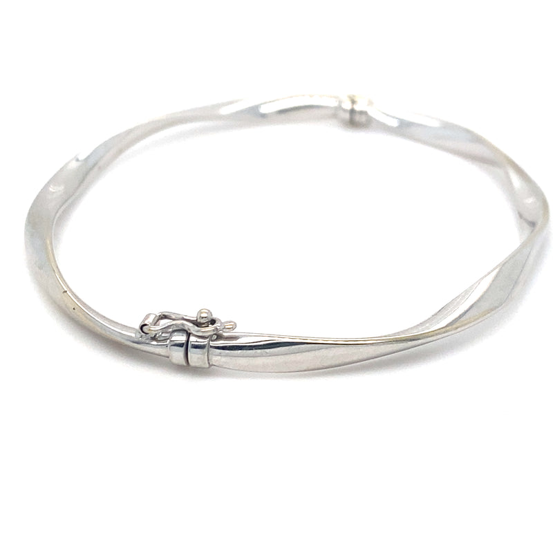 Pre-owned 9ct white gold bangle