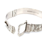 Pre-owned silver engraved pattern bangle