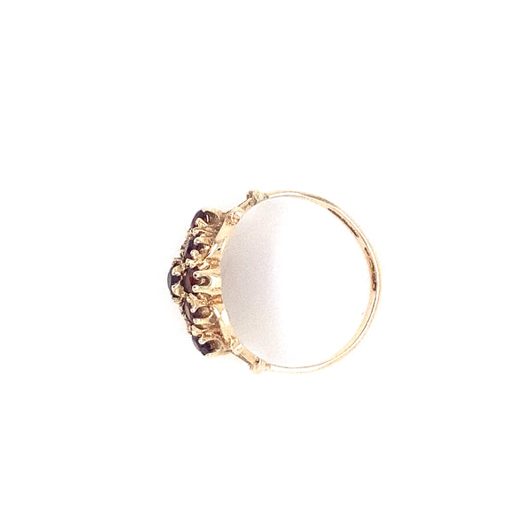9ct Gold Garnet Dress Ring